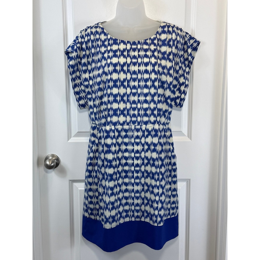 Eliza J Women Dress Blue White Geometric‎ Short Sleeve Knee Length 10 Large Work